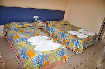 Montebello Deluxe 3*